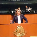 Graciela en tribuna