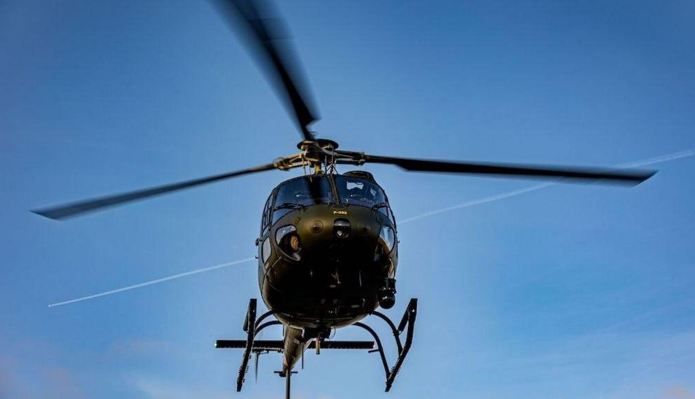 Dinamarca acusa a buque ruso de disparar bengalas a helicóptero militar