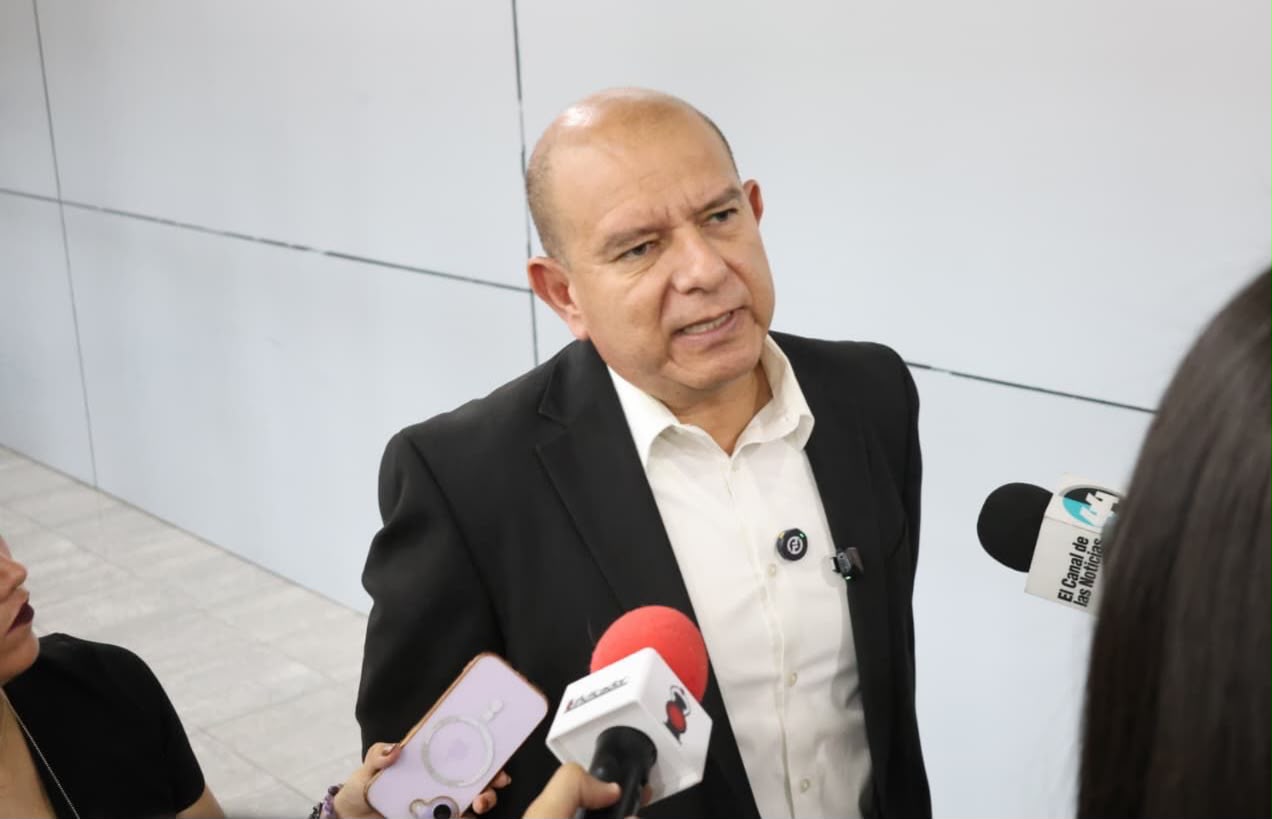 Cuauhtémoc Estrada celebra encuestas de Morena en Chihuahua
