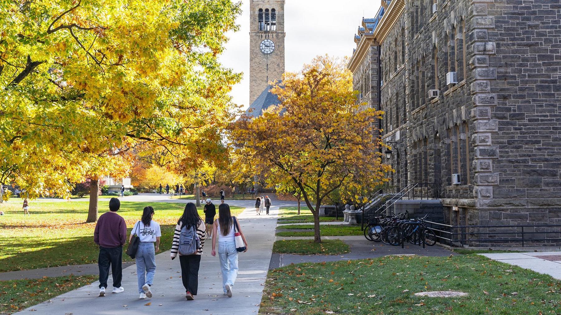 Fiscalía de EE. UU. reabre caso de presunta violación en Cornell
