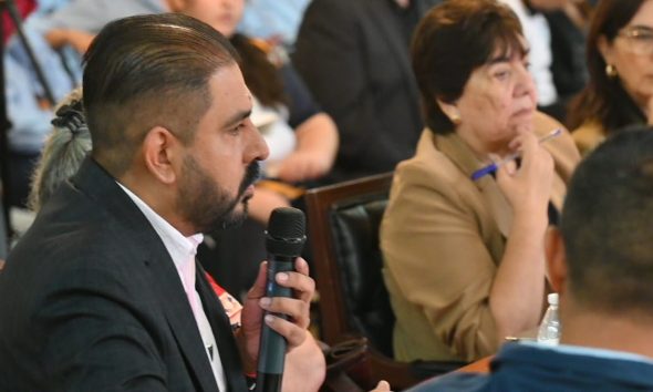 Hugo González se opone a privatización de vialidad en Altavista