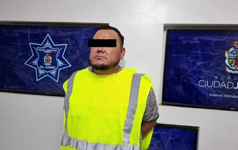 Detienen a hombre por violencia familiar, se encontraba armado