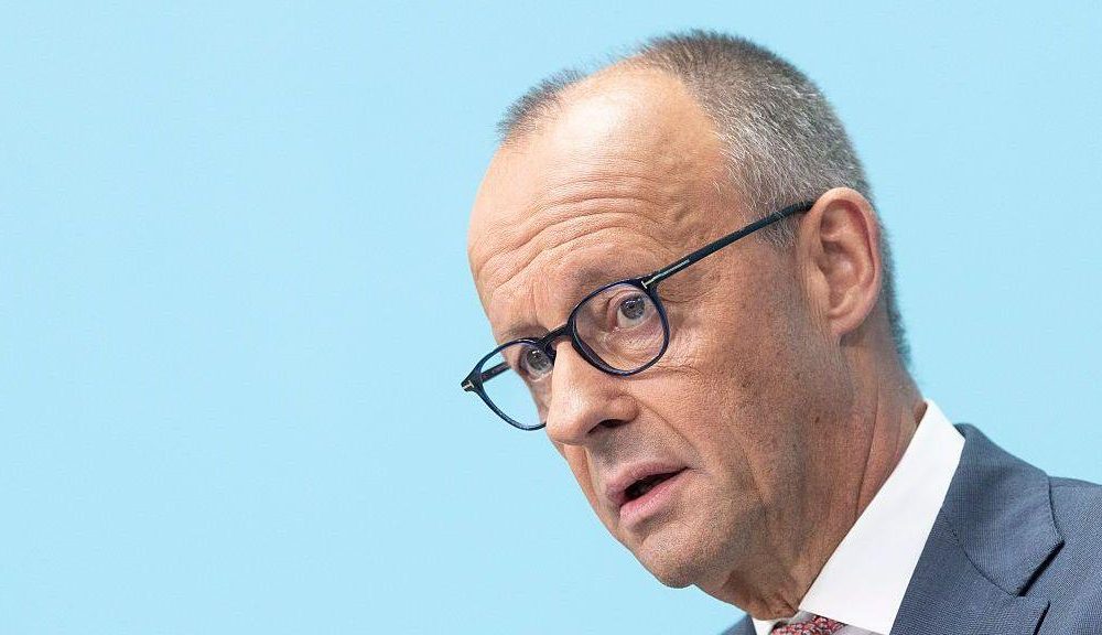Merz se compromete a mantener unida la coalición por el futuro democrático