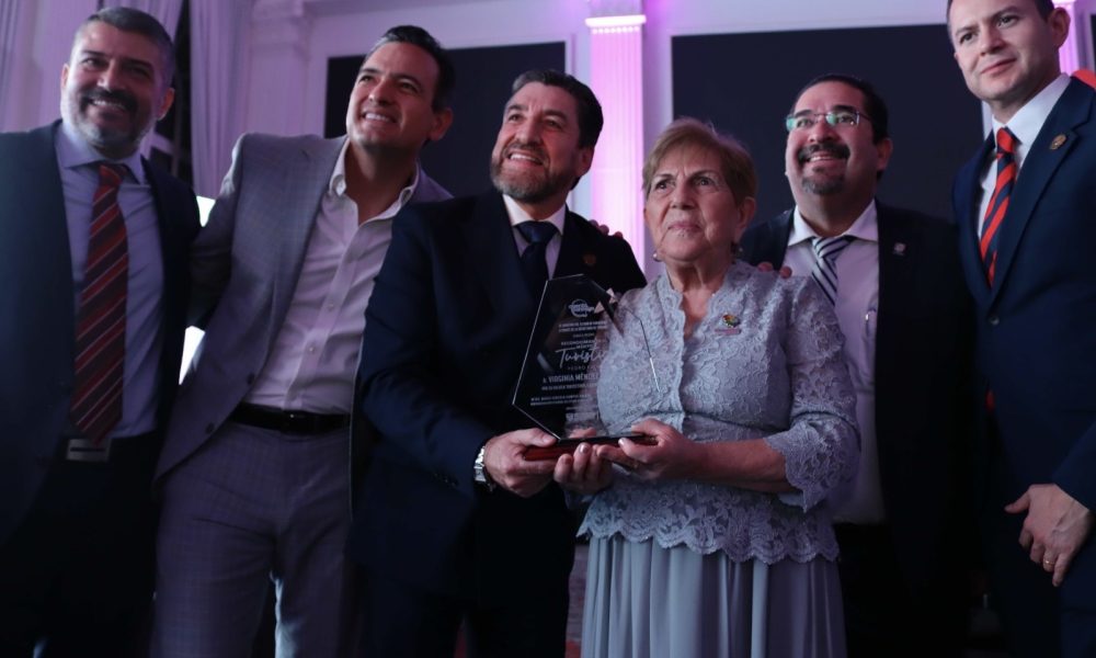 Reconocimiento al Mérito Turístico en Chihuahua por el Día Mundial del Turismo