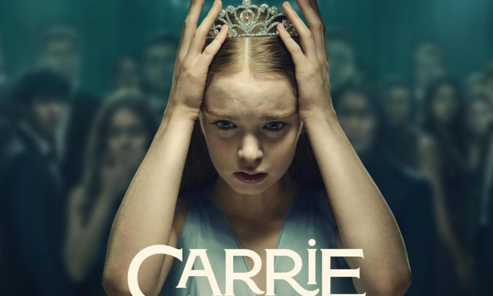Mike Flanagan planea tres temporadas para la serie de Carrie en Prime Video
