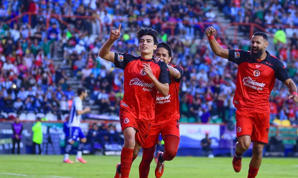 Xolos y Pachuca empatan 2-2 en emocionante jornada de la Liga MX