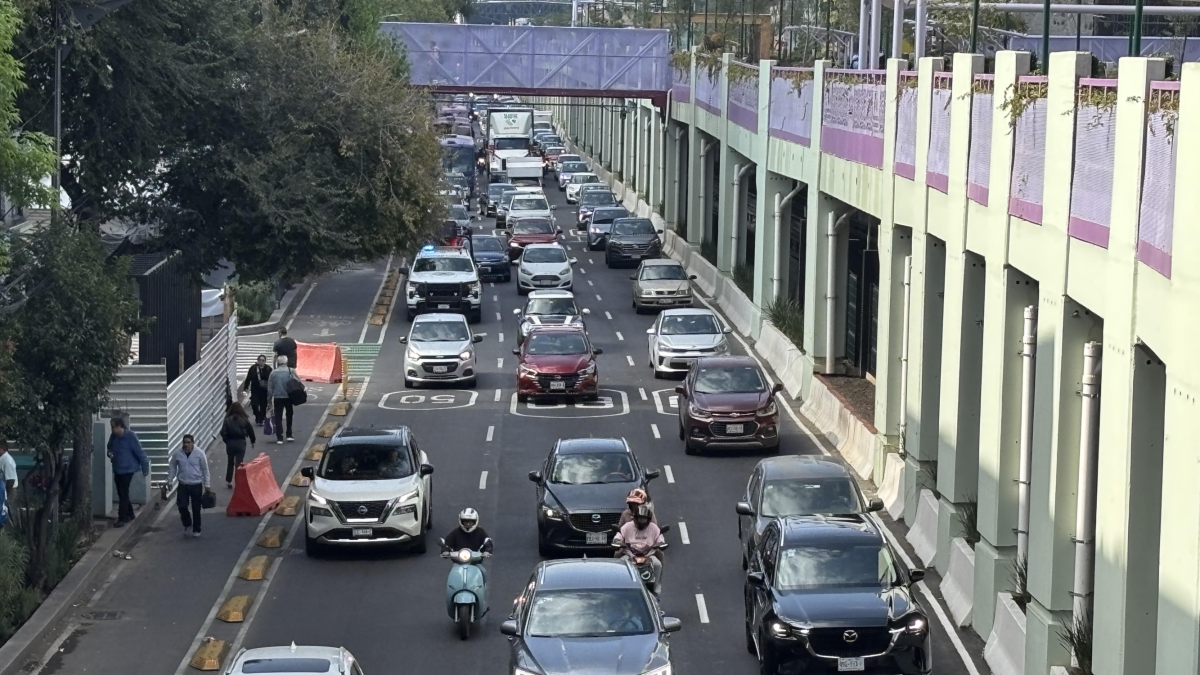 Congestión vehicular aumenta en Día Mundial sin Auto en CDMX