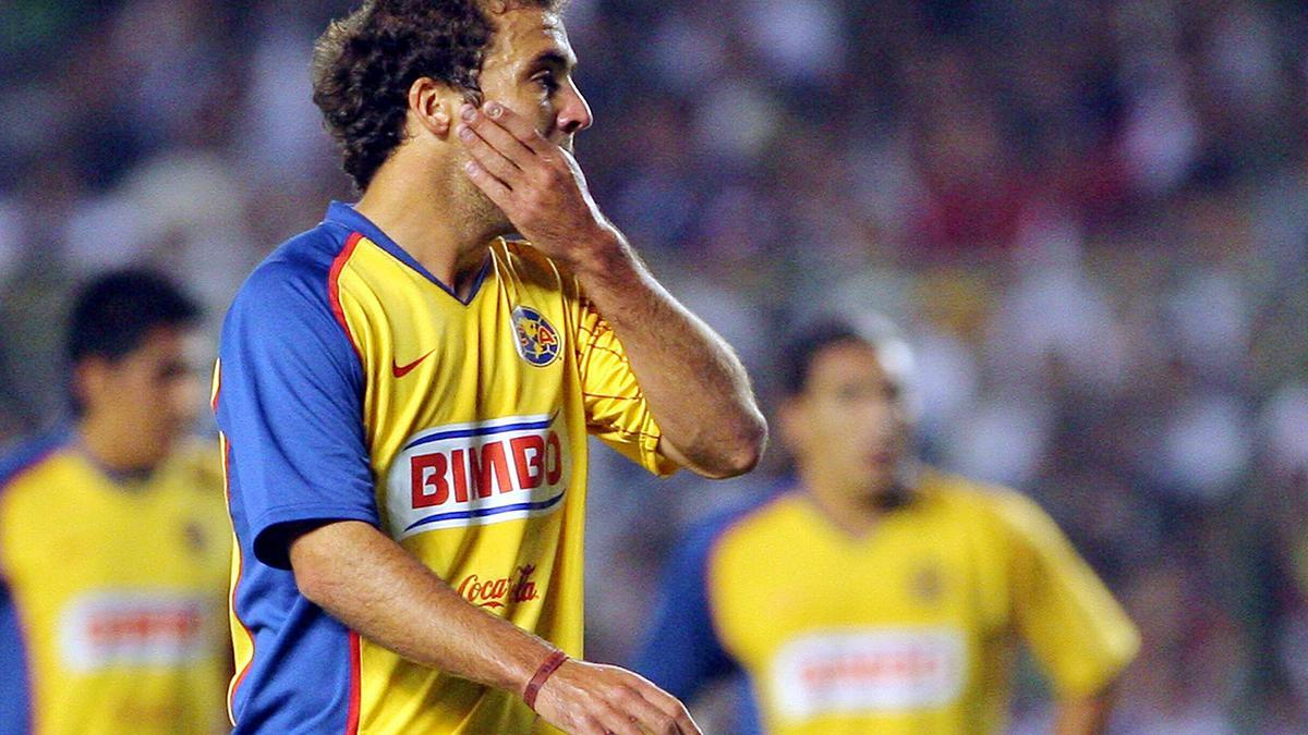 Federico Higuaín es despedido por comentario misógino a árbitra