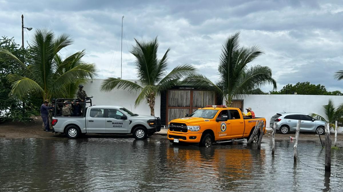 Huracán Polo causa inundaciones en comunidades de Sinaloa
