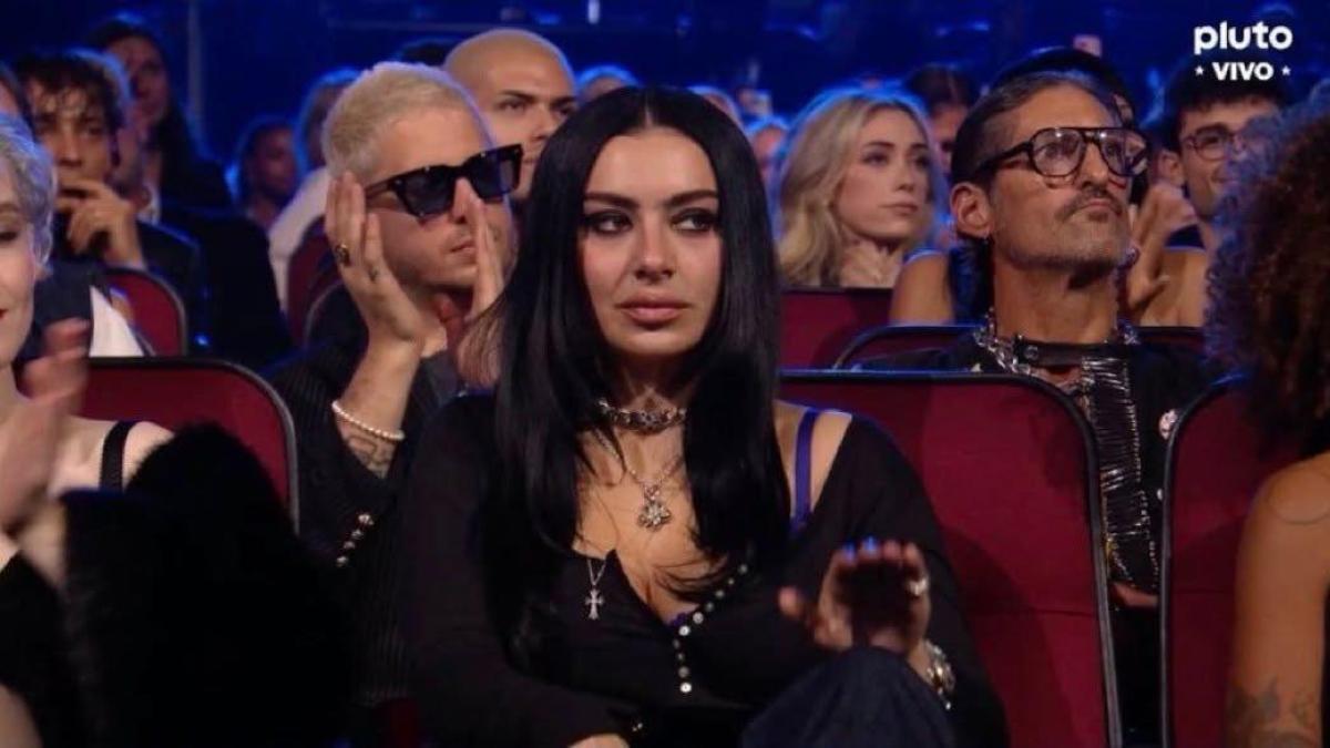 Charli XCX y la confusión en los MTV VMAs 2026