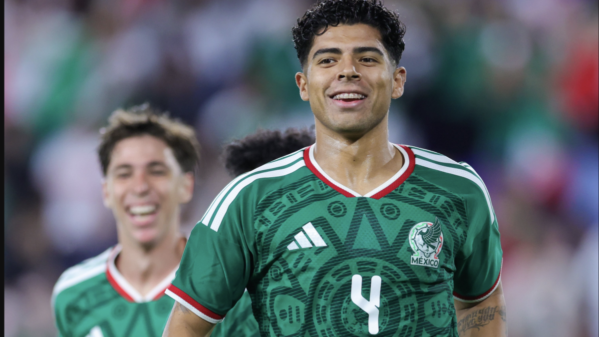 El ‘Toro’ Guzmán empata para la Selección Mexicana ante Perú