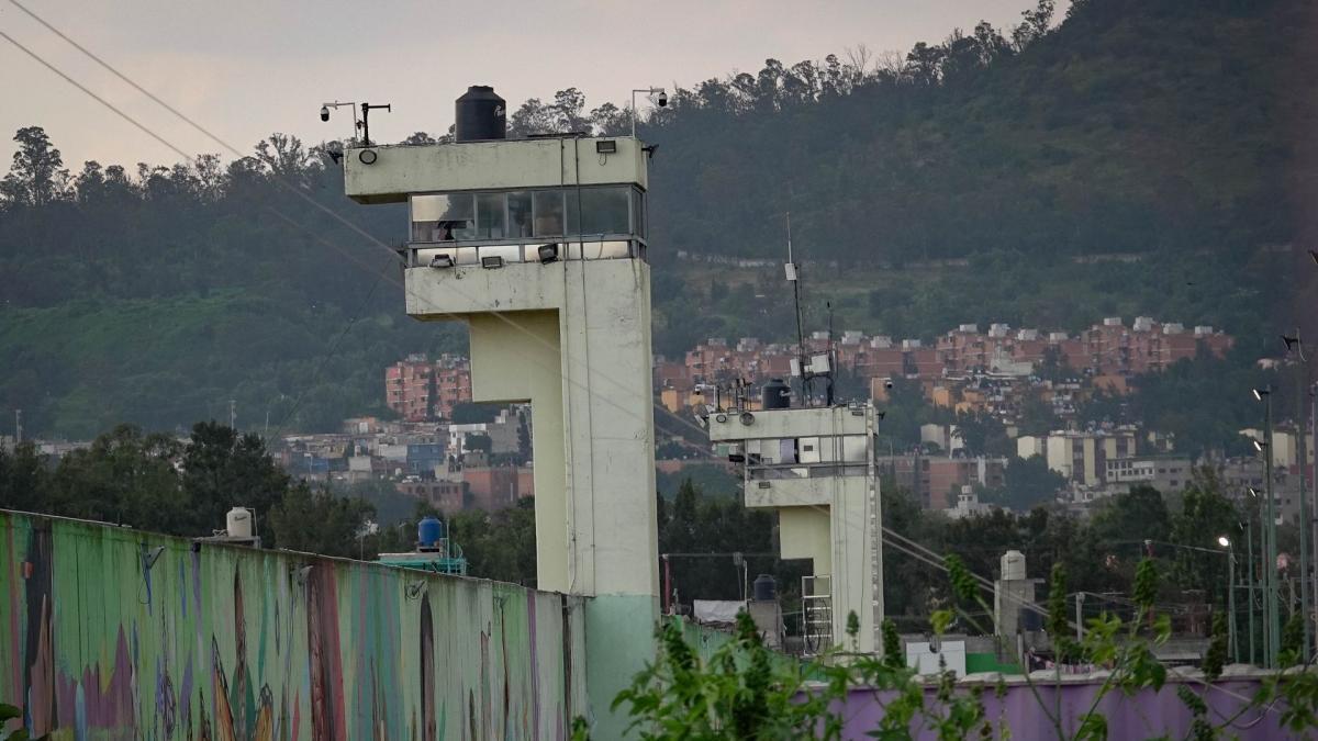 Mujer fallece durante visita en Reclusorio Oriente de la Ciudad de México
