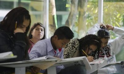 Diferencias salariales entre docentes de educación básica y media superior en México