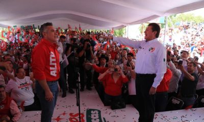 Alejandro Moreno toma protesta a Defensores de Zacatecas encabezados por Fito Bonilla