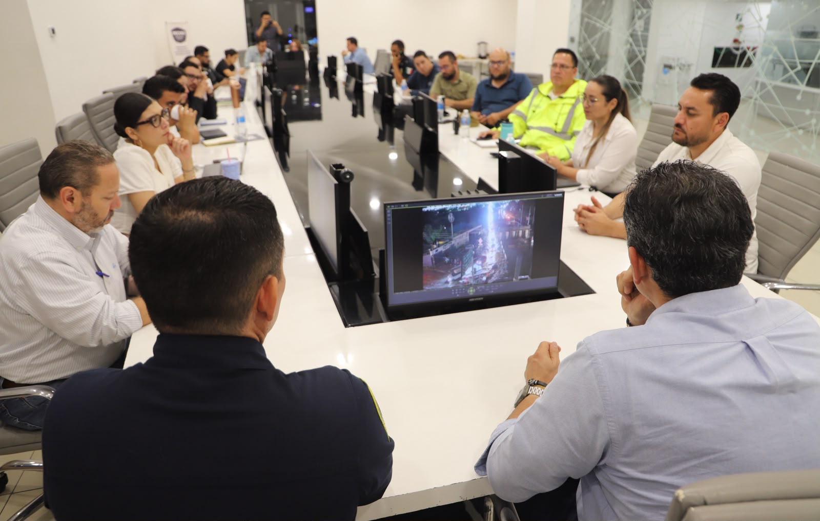 Autoridades coordinan apoyo tras tormenta convectiva en la ciudad