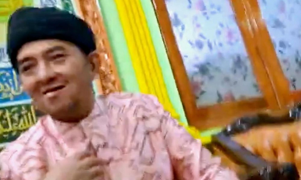 Maestro condenado por abuso sexual es liberado anticipadamente en Indonesia