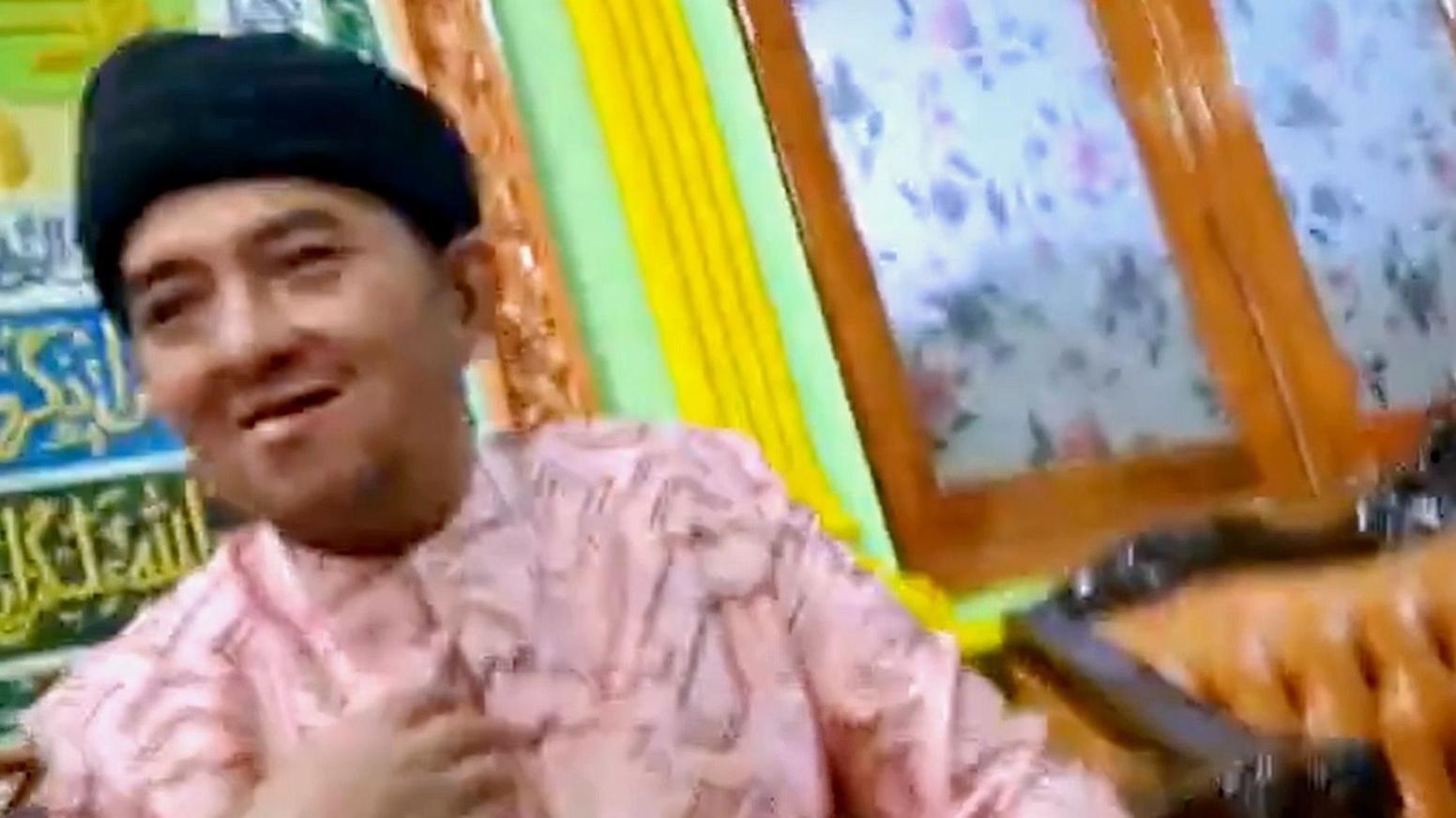 Maestro condenado por abuso sexual es liberado anticipadamente en Indonesia