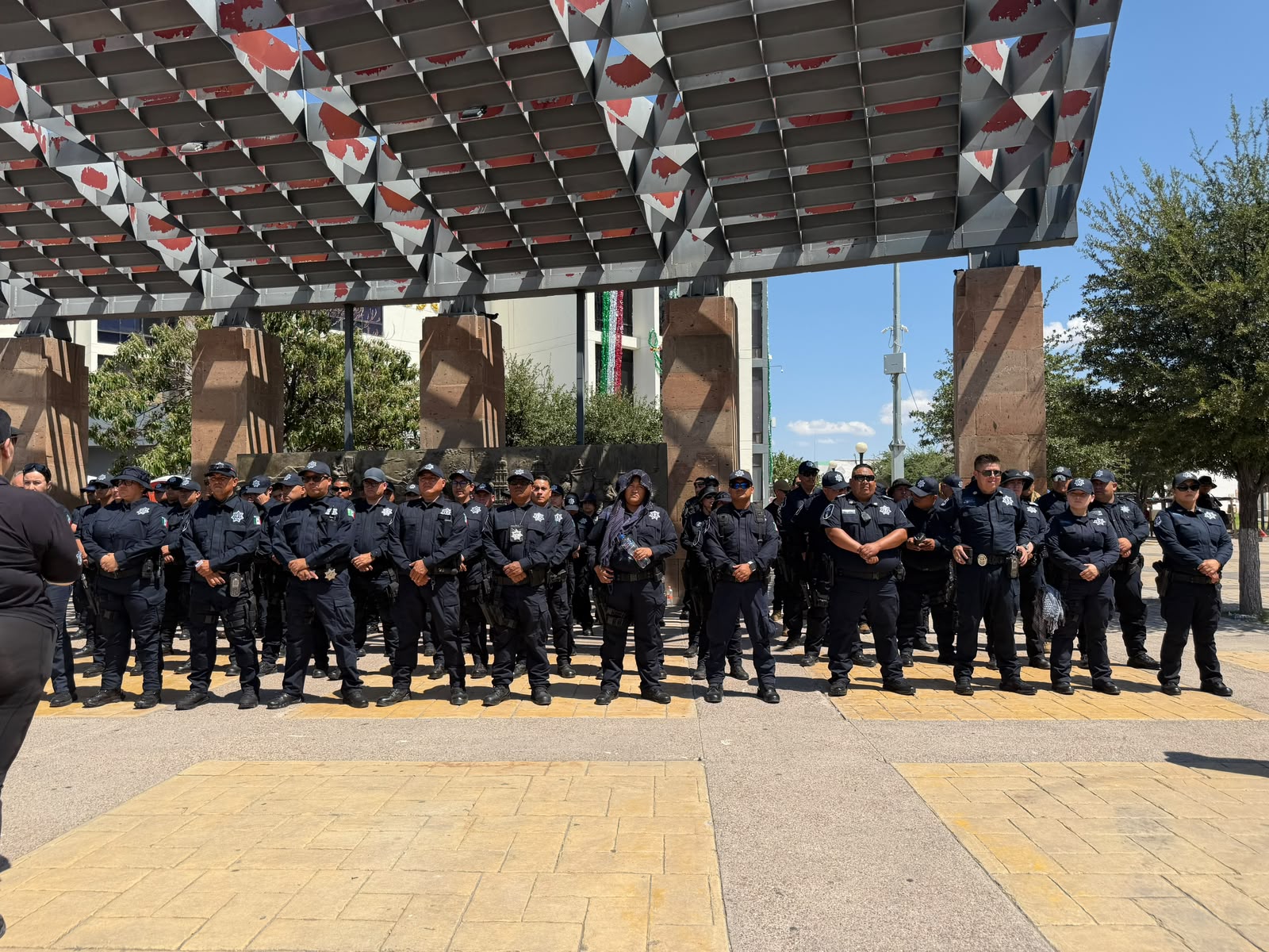 Gilberto Loya supervisa operativo de seguridad para el Grito de Independencia