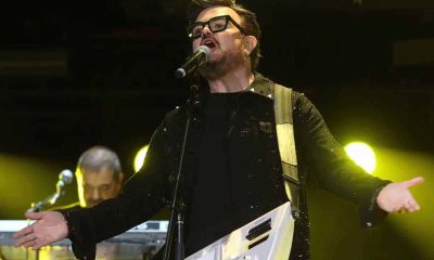 Aleks Syntek anuncia que dejará México tras polémica por su presentación del 15 de septiembre