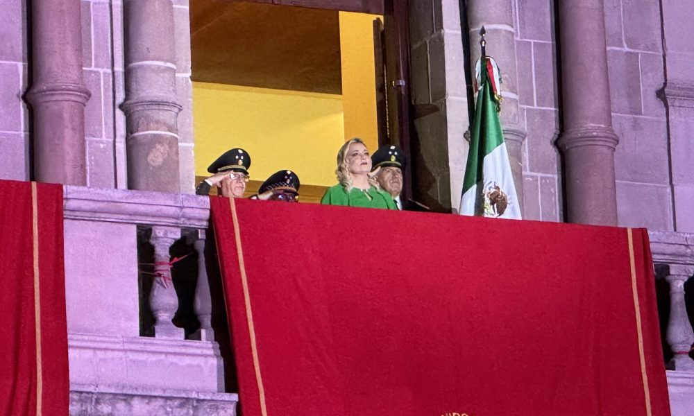 Maru Campos encabeza celebración del Grito de Independencia en Chihuahua