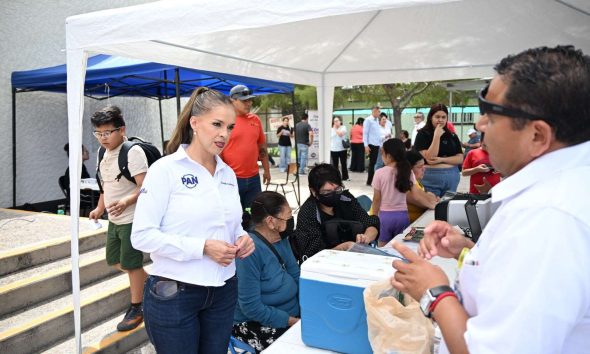 Llevan feria de servicios a la colonia Satélite