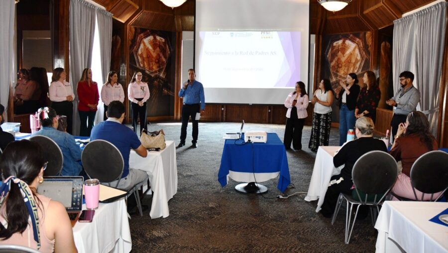 Se establece Red de Padres de Estudiantes con Discapacidad y Aptitudes Sobresalientes
