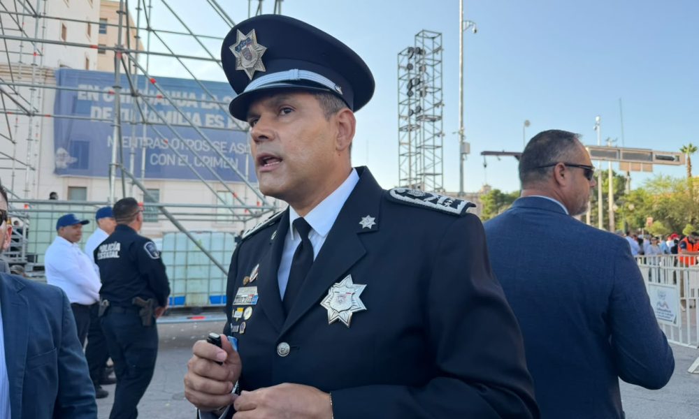 Detienen a hombre con arma falsa durante el Grito de Independencia