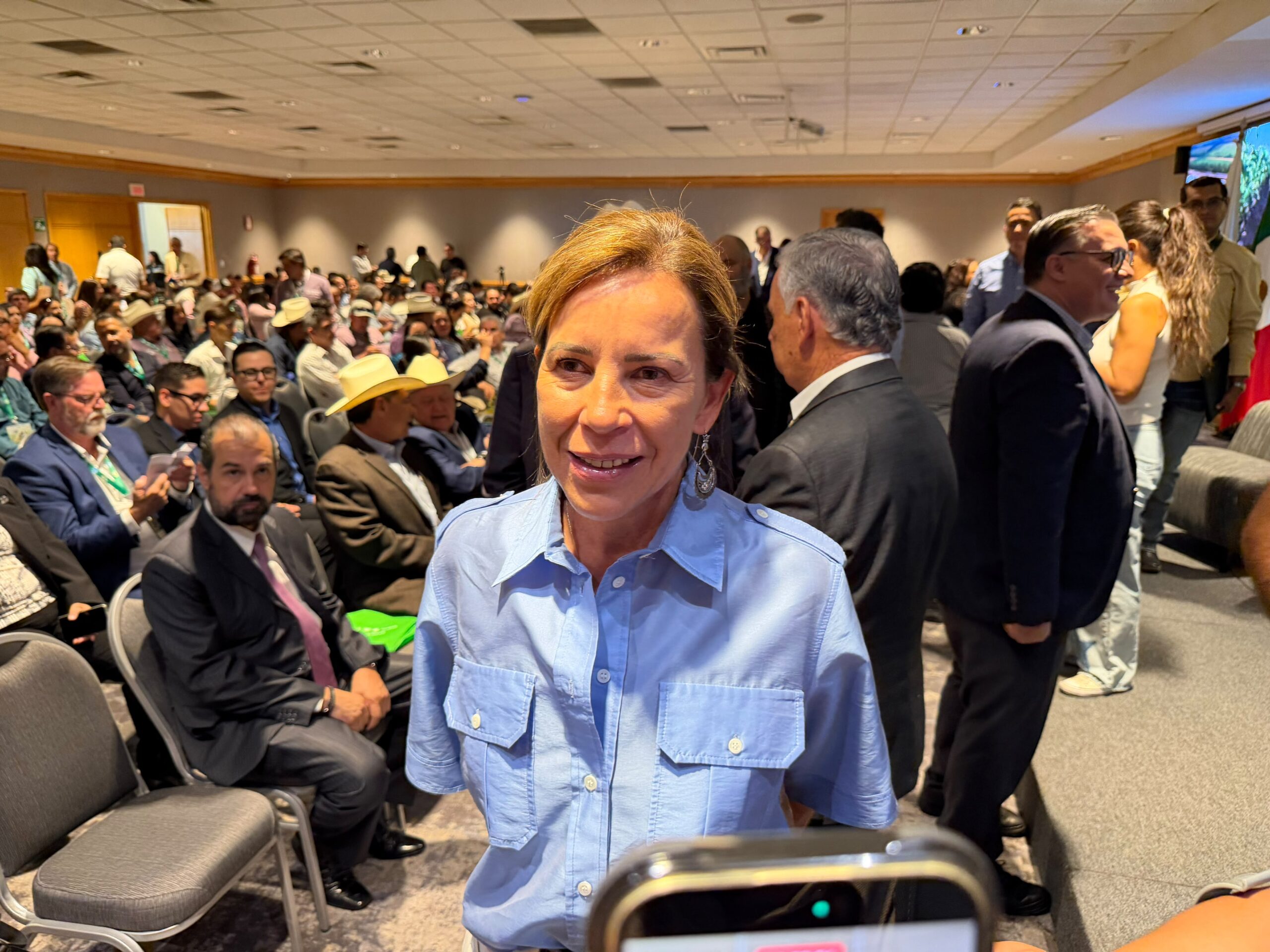 Manque Granados expresa preocupación por endeudamiento en Paquete Económico 2027