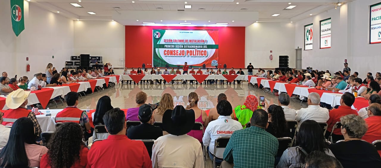 Rinden protesta 372 consejeros políticos estatales y se integran órganos estratégicos del PRI