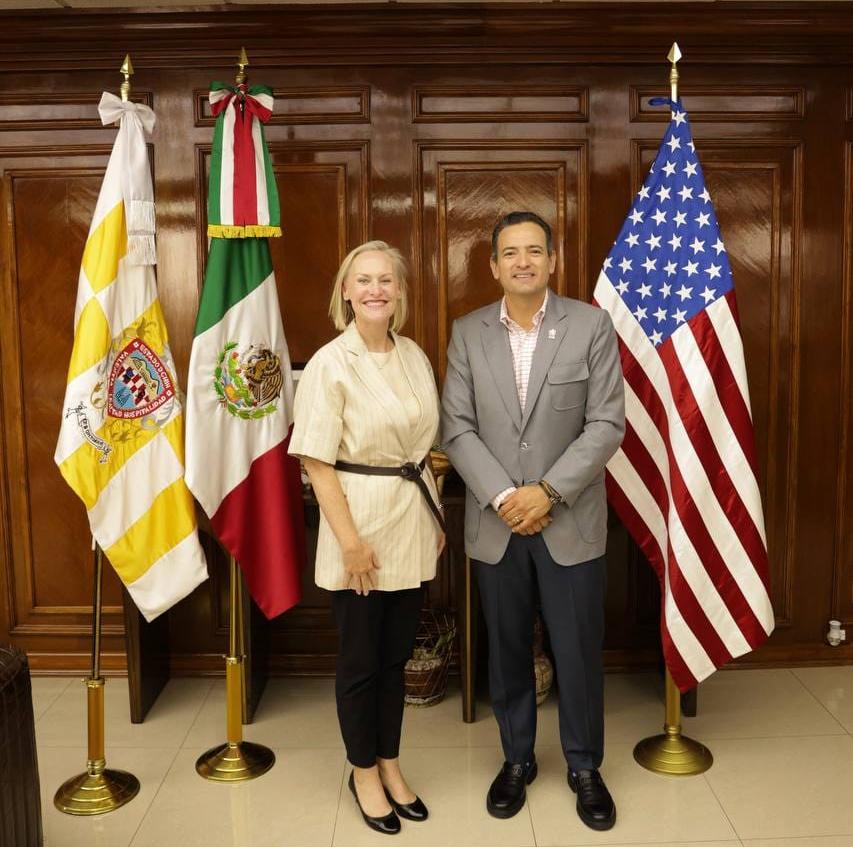Bonilla se reúne con cónsul de Estados Unidos en Ciudad Juárez