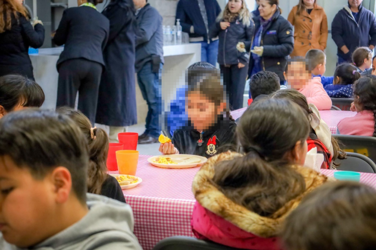 DIF Municipal de Chihuahua brinda apoyos alimentarios a familias necesitadas