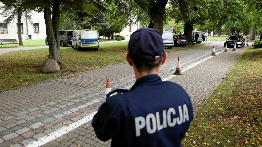Asesinan a sacerdote y cuatro heridos en ataque con cuchillo en Polonia