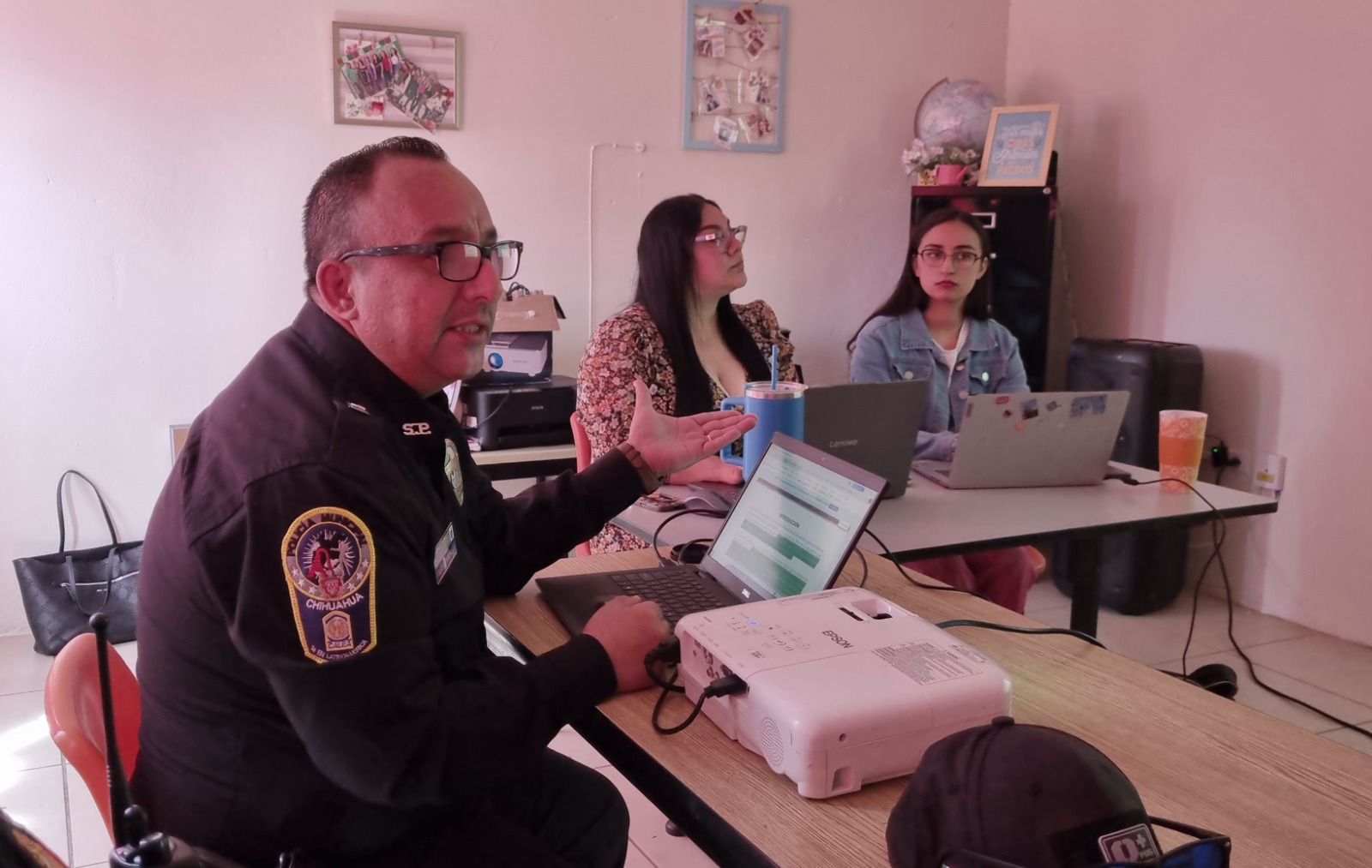 Policía Municipal ofrece charlas preventivas en escuelas de Chihuahua