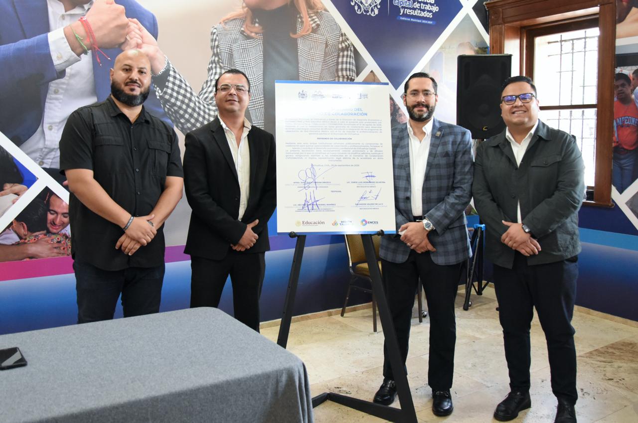 Convenio impulsa profesionalización de adultos en Chihuahua