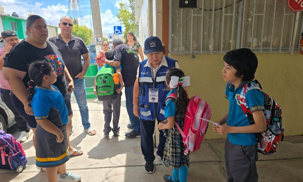 Abuelos Policías: un programa que cuida a estudiantes en Chihuahua