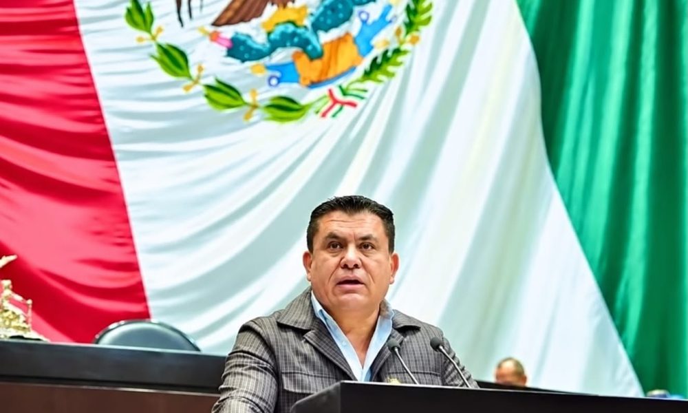 Propuesta para permitir operación de Uber y DiDi en aeropuertos de Chihuahua