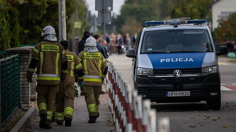 Tusk atribuye ataques en escuelas polacas a glorificación de la violencia en línea