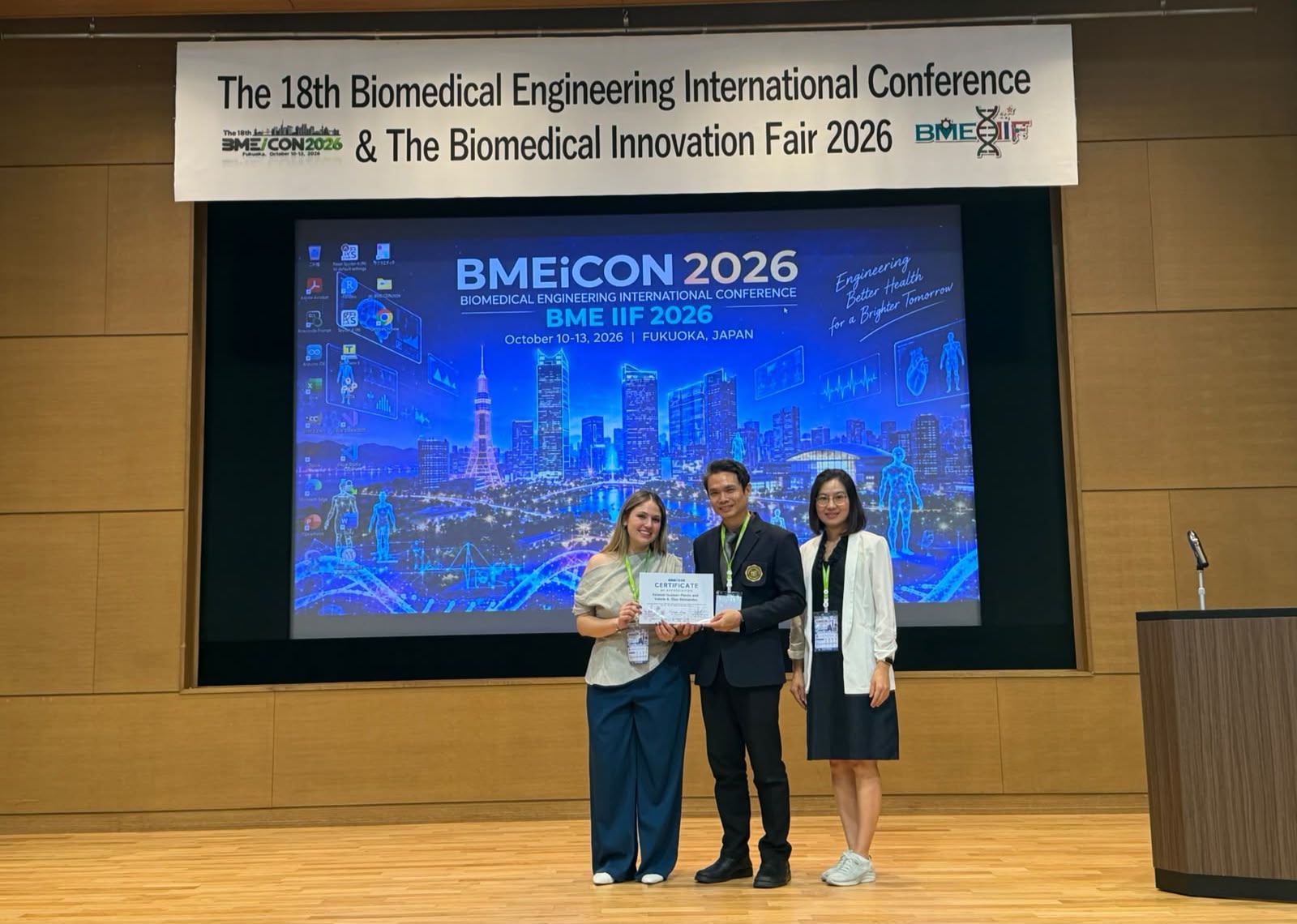 Estudiante de UACH presenta innovador proyecto de IA médica en Japón