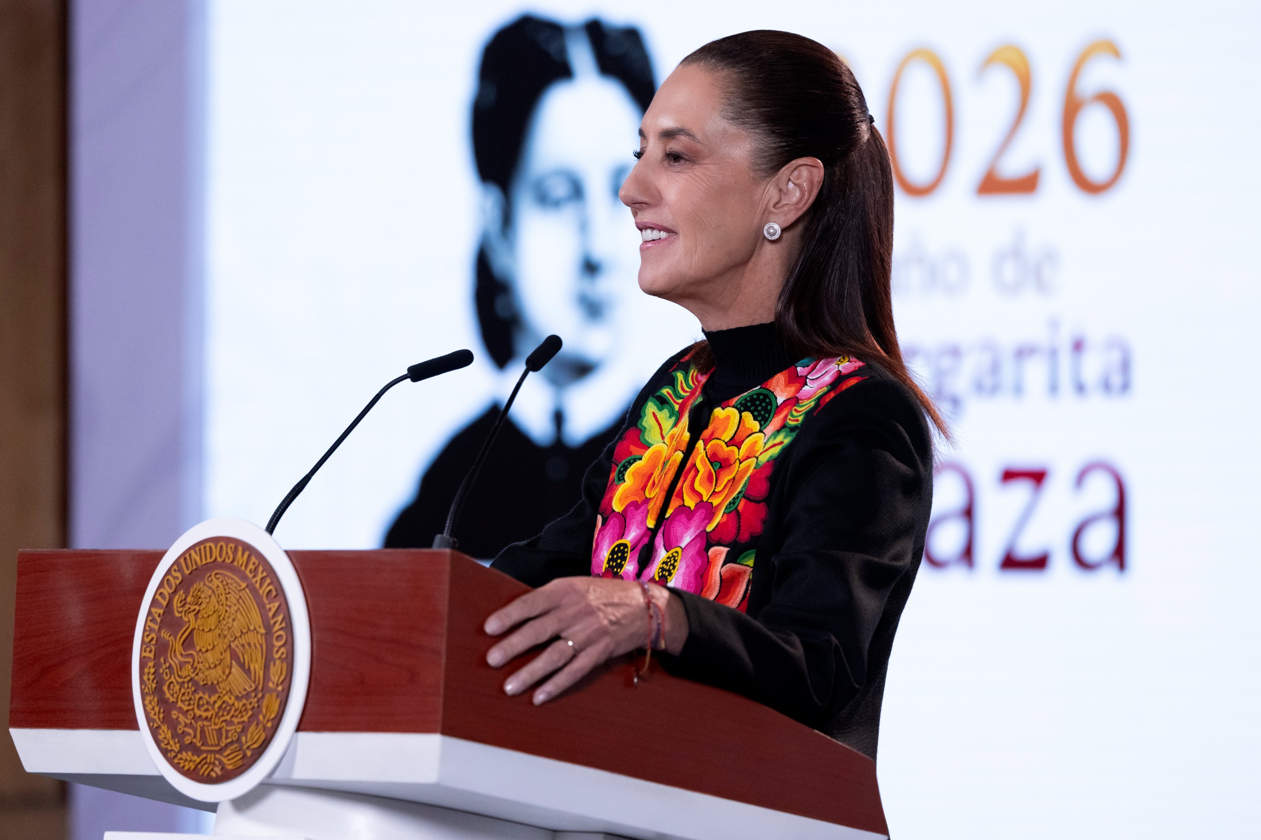 Hacienda propone limitar ingresos para estímulo fiscal al autotransporte en 2027