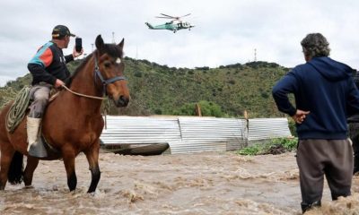 Rescatan a residentes en Chile tras inundaciones