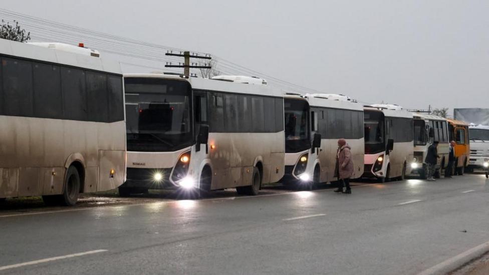 Ucranianos evacuados de Oleshky llegan a Bielorrusia