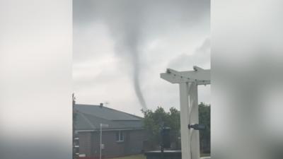 Tornado raro azota pequeña localidad en Australia