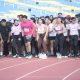 Universitarios de UACH participan en carrera contra el cáncer de mama