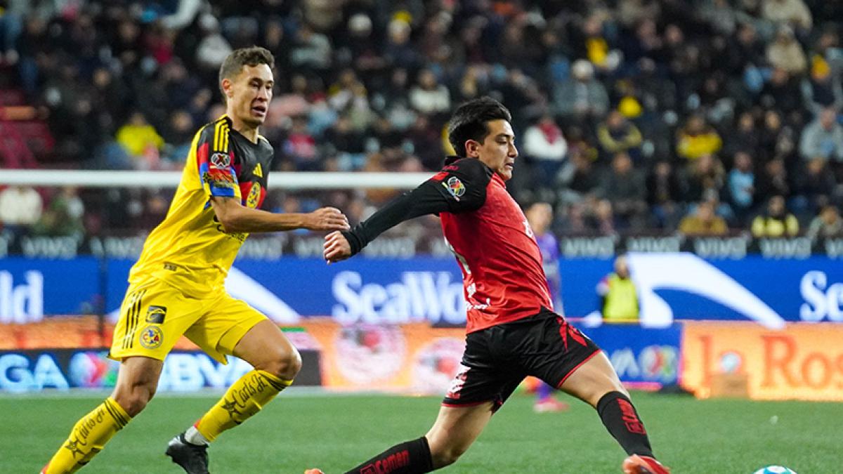 Sebastián Abreu defiende a su equipo y niega dependencia de Gilberto Mora
