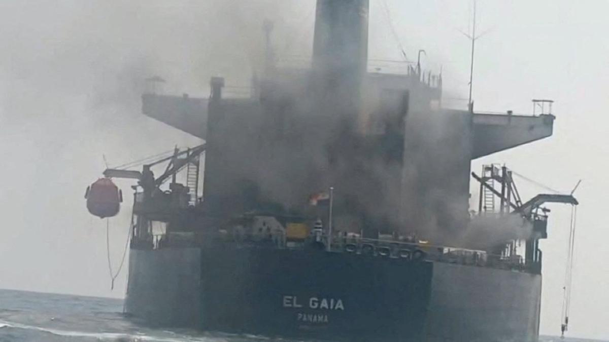 Dos petroleros atacados en el estrecho de Ormuz