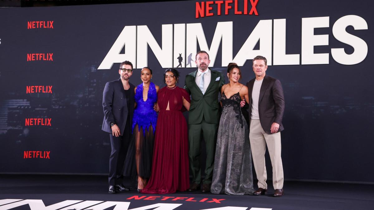 Matt Damon y su esposa sorprenden en la premier de ‘Animales’ en CDMX