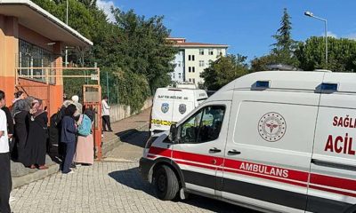 Estudiante apuñala a ocho alumnos en escuela de Estambul, Turquía