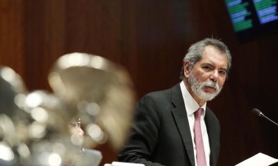 SAT cancela 2,205 sellos para combatir la evasión fiscal en hidrocarburos