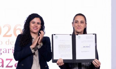 Sheinbaum firma decreto sobre doble nacionalidad para gobernantes