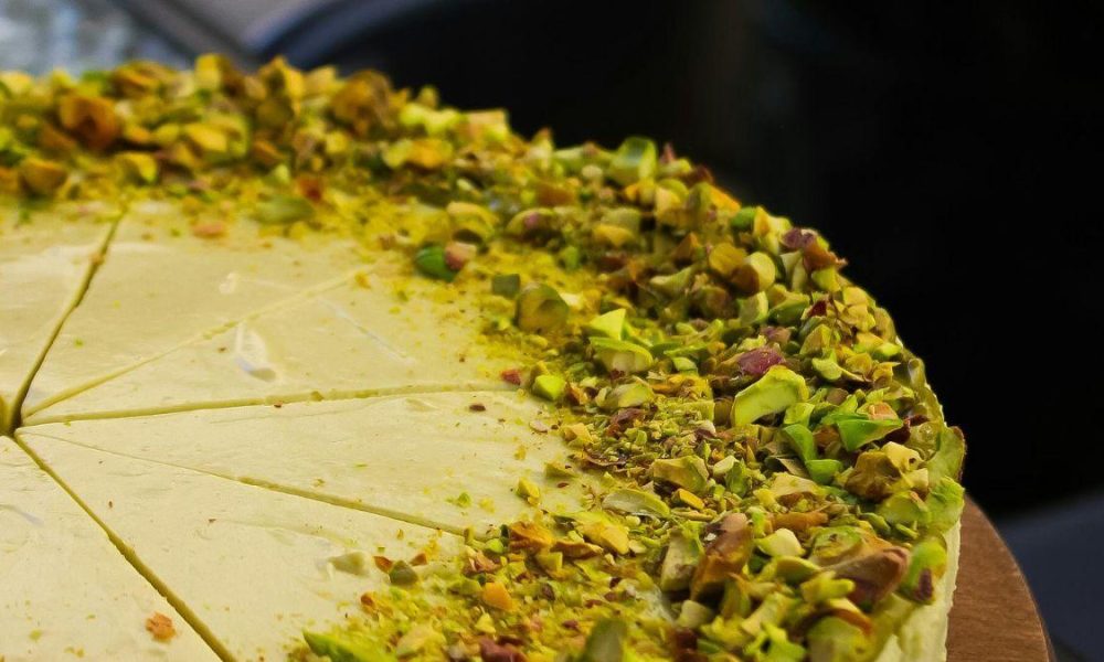 Receta de Cheesecake de Pistache para Disfrutar en Casa